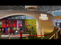 উজ্জ্বল রঙের এবং রক-প্যাটেন কাউন্টারপ্লেসের সাথে ফাদিওর এসএস ক্যাবিনেট